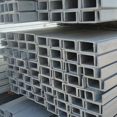 12m ASTM SS400 50mm قناة فولاذية مجلفنة للهيكل الخفيف