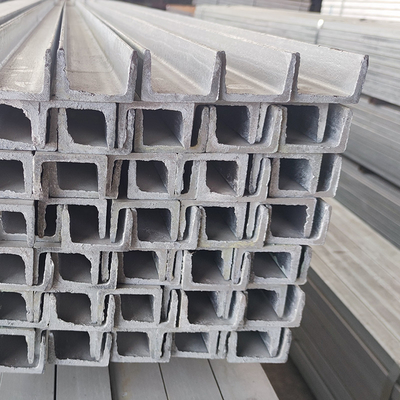 ASTM C الملف الشخصي المجلفن قناة الصلب U نوع القناة الصلب المدادة