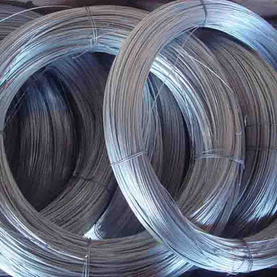 الصف SAE1010 GI أسلاك الفولاذ Gavanized أسلاك الفولاذ رود لفائف المدرفلة على الساخن