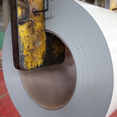 لفائف الصلب المطلية بالألوان Gl Prepainted المجلفن PPGI الصفائح المعدنية 1500mm