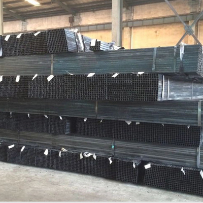 40x40 12m أنبوب فولاذي مربع أسود مجلفن Q215 قسم مجوف